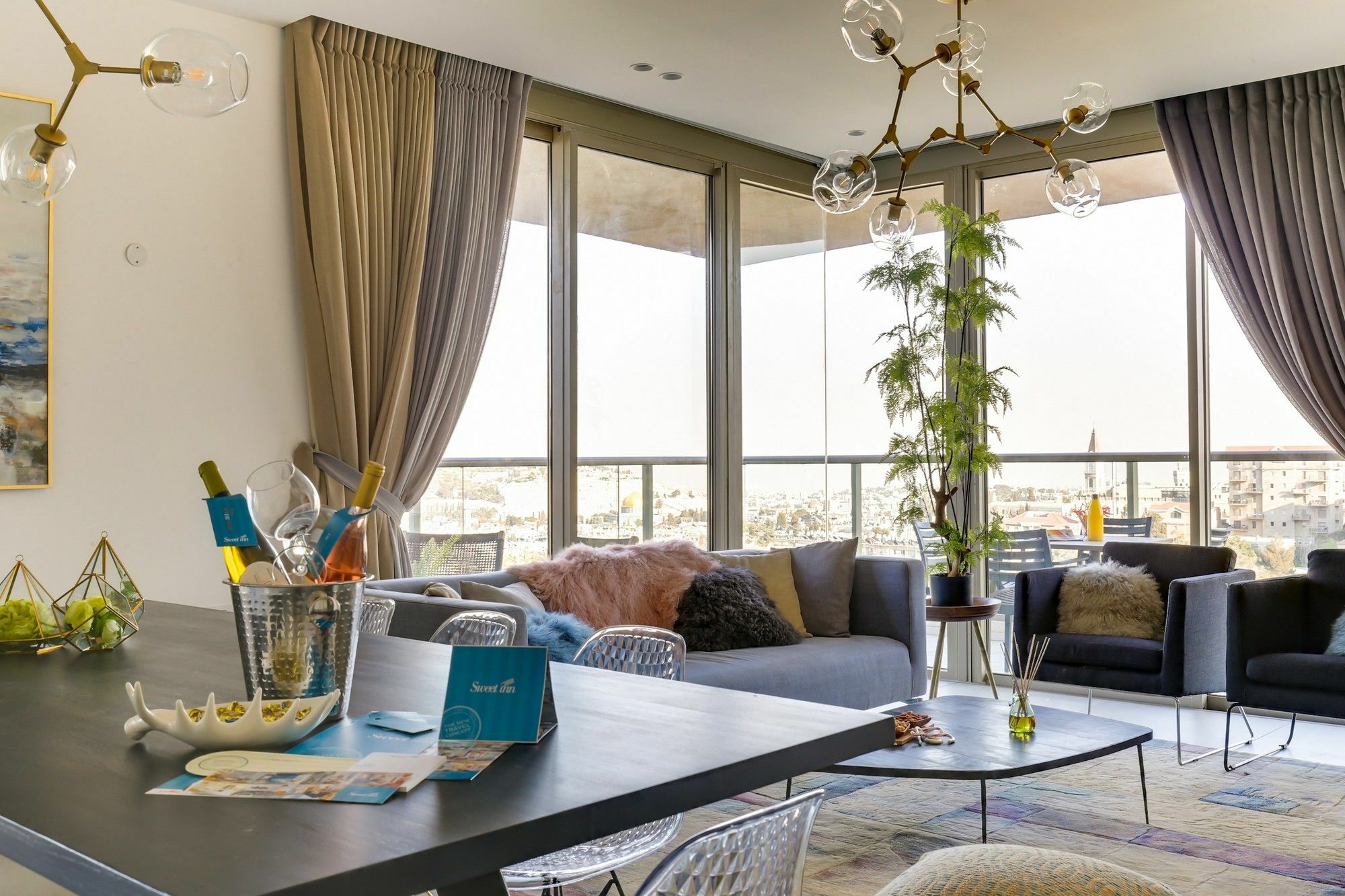 Sweet Inn- Haneviim Court Jerusalem Eksteriør bilde
